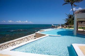Whispering Seas Jamaica Apartment Очо Риос Екстериор снимка