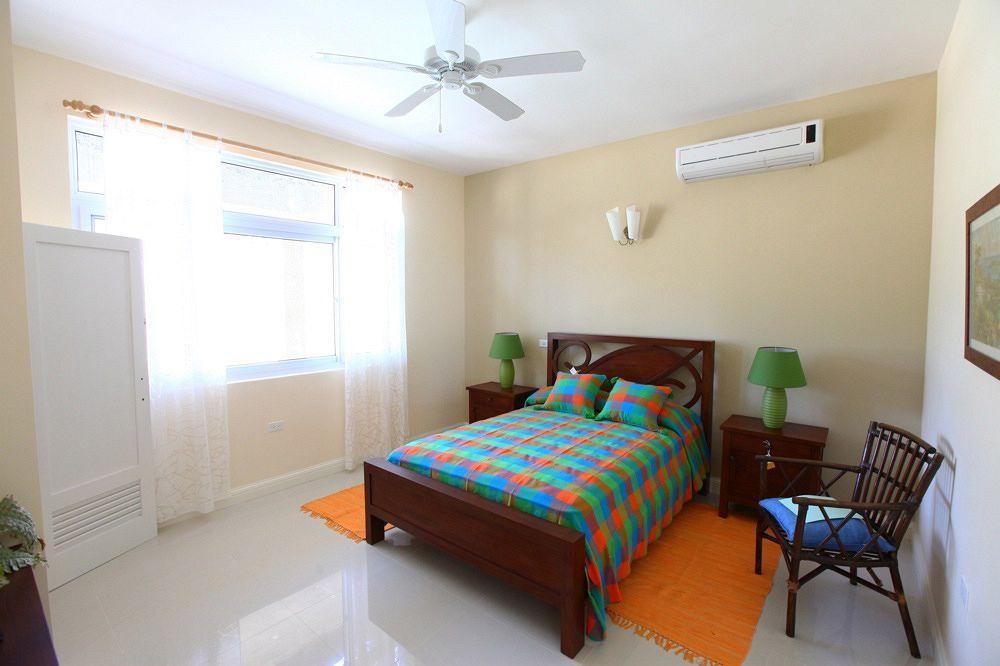Whispering Seas Jamaica Apartment Очо Риос Екстериор снимка