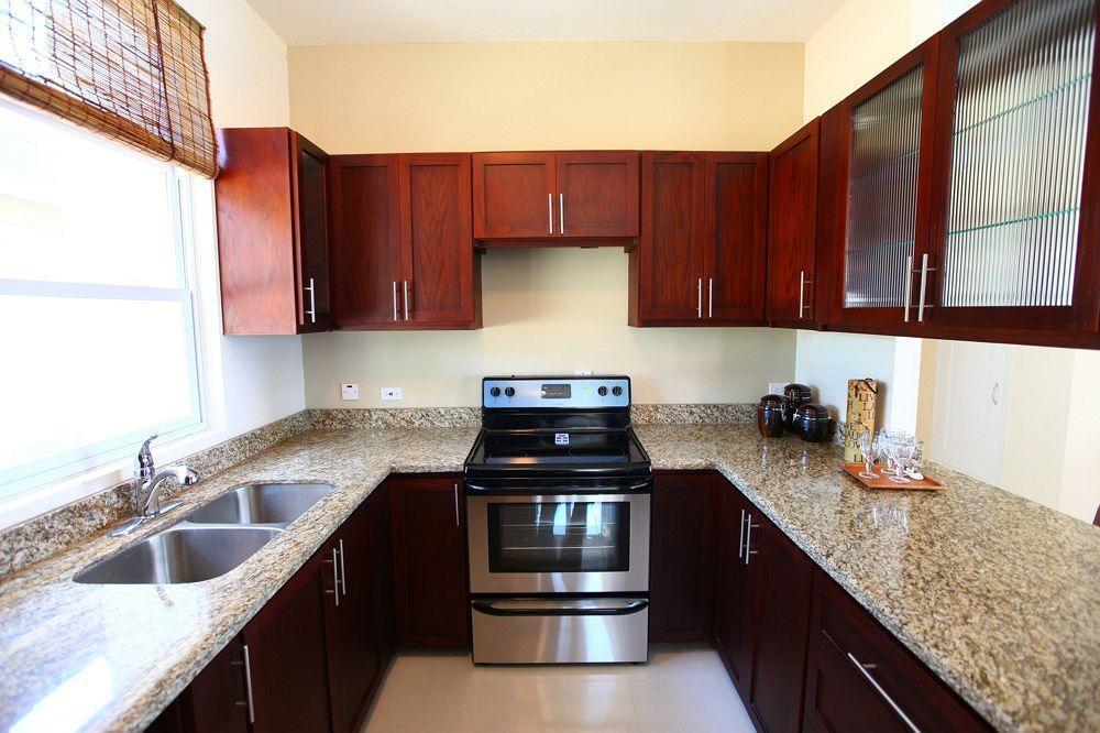 Whispering Seas Jamaica Apartment Очо Риос Екстериор снимка