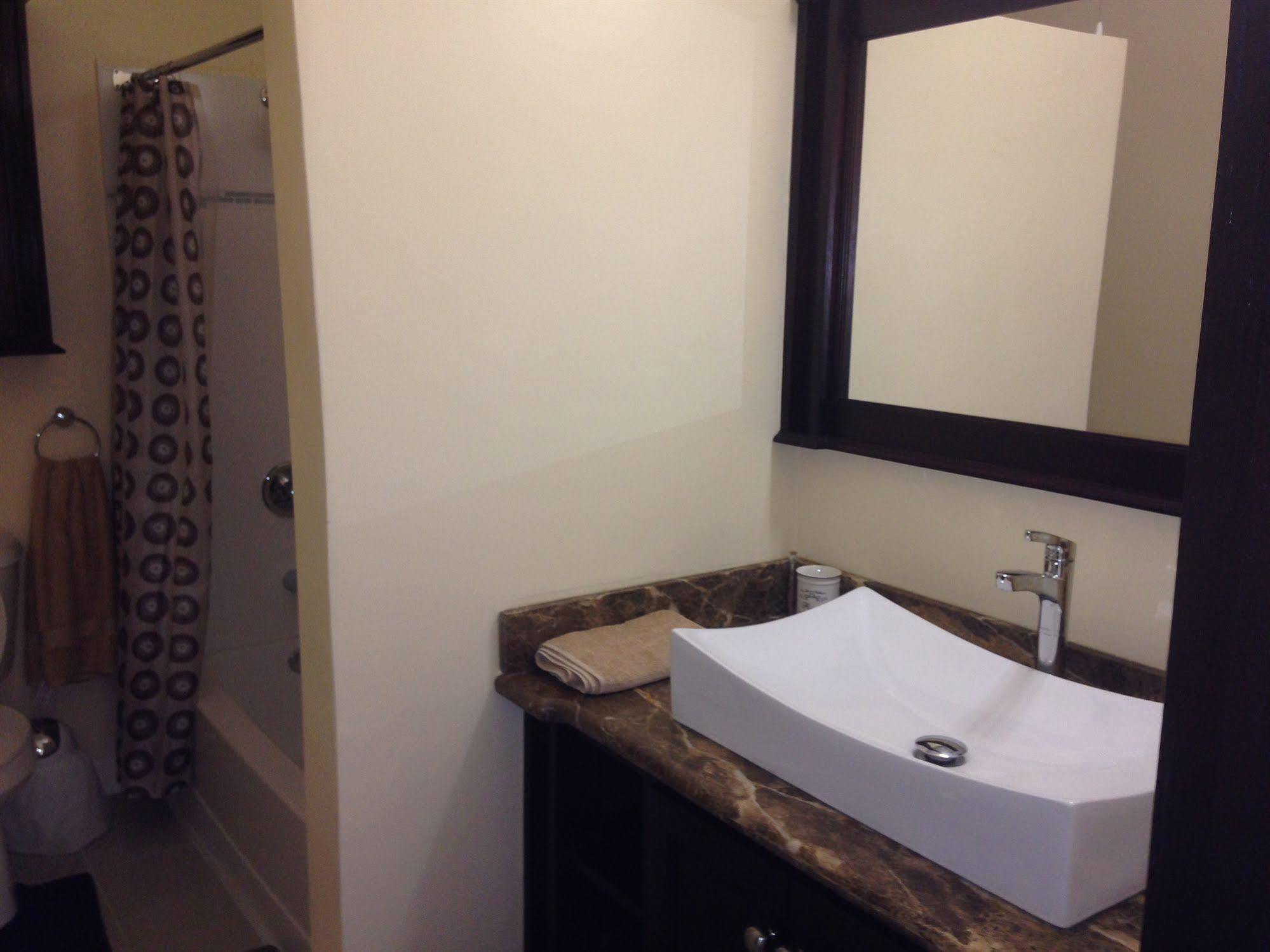 Whispering Seas Jamaica Apartment Очо Риос Екстериор снимка